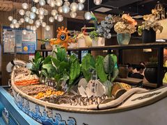 -领鲜活海鲜榴莲自助火锅(东门店)