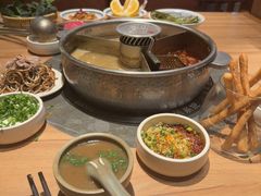 -巴奴毛肚火锅(龙湖锦艺城店)