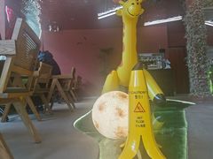 -Dragon Pizza•圆脸龙披萨·牛排餐厅