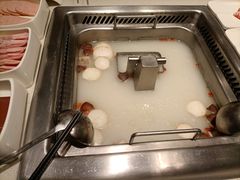 -海底捞火锅鲜切牛肉主题店(长寿路店)