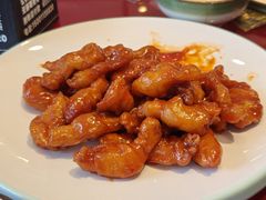 -鸿亨泰杂鱼馆(港馨家园店)