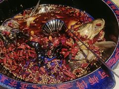 -何师傅美蛙鱼头(汉街店)