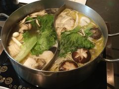 -捞王锅物料理(上海世茂广场店)