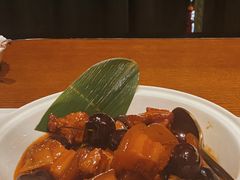 车厘子烧五花肉-甜阿姨·天台花园私房菜(万松园店)