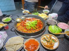 -四小区火锅·巷子里的重庆火锅(花照壁店)