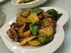 地三鲜-关东风老北方菜馆(桂芳园店)