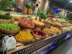-四囍码头海鲜烧烤自助火锅(外滩南京东路悦荟广场店)