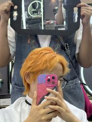 -藤野造型烫染·漂发