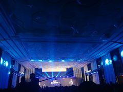 -上海宝华万豪酒店