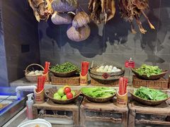 -魏铭鱼头捞饭(晋阳路店)