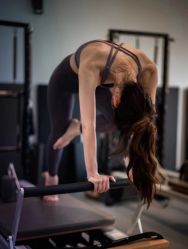 -无界瑜伽普拉提