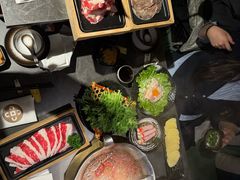 -湊湊火锅·茶憩(杭州湖滨银泰in77店)