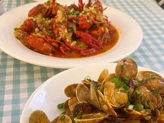 -捌贰虾蟹·江湖菜馆(江汉路店)