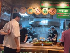 -云阿蛮云南生烫牛肉米线(奉贤路店)