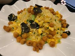 黑松露鹅肝炒饭-广州文华东方酒店·江-由辉师傅主理