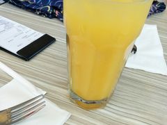 -必胜客(武汉欢乐谷店)