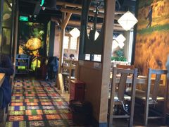 大堂-云海肴·汽锅鸡·云南菜(天山百盛优客店)