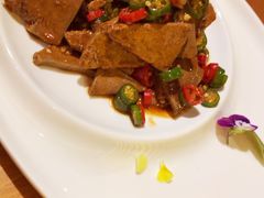 -哈拉海和牛主题餐厅(哈西店)