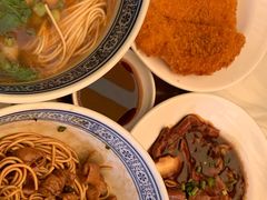 八宝辣酱面-沪西老弄堂面馆(定西路店)