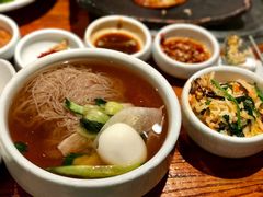 -萨拉伯尔(燕莎友谊商城店)