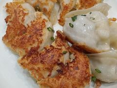 -三好食堂(煎饺·馄饨·肉饼米线·盛世广场店)