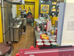 -南门金峰辣子鸡·玩串串(昌发展万科广场店)
