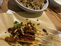 -怪噜范·老贵阳街头名小吃(数博万达店)