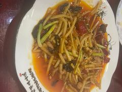 -巴渝川菜馆(建设路店)