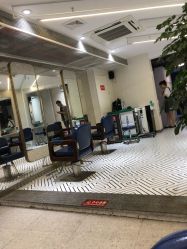 -PE SALON