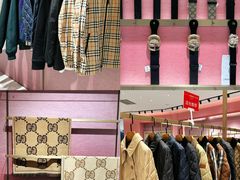 -百年港湾奥特莱斯(香炉礁店)