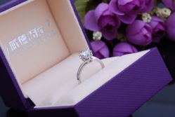 DSC_1595-威德钻石-克拉钻大本营(南京东路店)