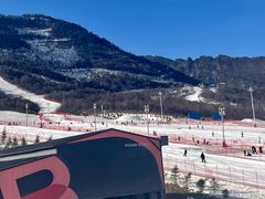 -鳌山滑雪度假区