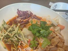 -东口码头·烧鸽子·鱼头泡饼·地方菜(金鹰悦城店)