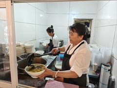 -文山荷鲜居(翠湖店)