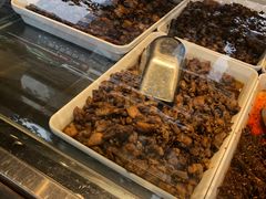 -鑫记婆婆兔·成都特产·兔头手撕兔(太古里店)