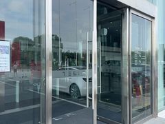 -TESLA 特斯拉(北京南四环中路特斯拉中心)