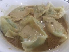 -潘国仙耳光馄饨(黄家阙路店)