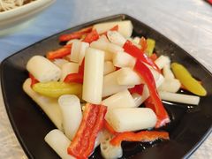 爽口藕带-巴厘龙虾·榜首油焖大虾(沙湖·花园店)