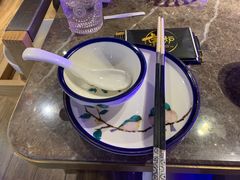 -三人行骨头王火锅(长寿店)