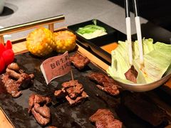-左庭右院鲜牛肉火锅黑金店(陆家嘴中心店)