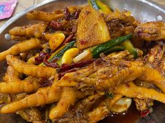 -江城燕子大排档(江汉路步行街店)