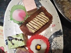 -阪尚皇·原切牛排·烤肉火锅自助(北京路店)