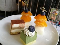 -唐拉雅秀酒店-西锦汇空中BBQ·思创餐厅