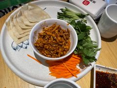 -关东小磨东北菜(上海长风大悦城店)
