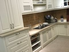 -佰丽爱家全屋定制(汶水店)