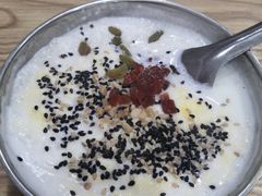 -白翔甜食店