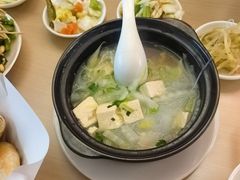 -闫家驴肉老店(华电一校店)