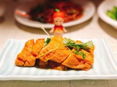 老上海素鹅-老上海弄堂菜馆(恒基名人购物中心店)