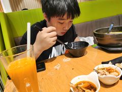 -过桥缘·过桥米线(大华虎城嘉年华店)