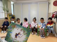 -魔力熊儿童早教托育中心(硚口同馨店)